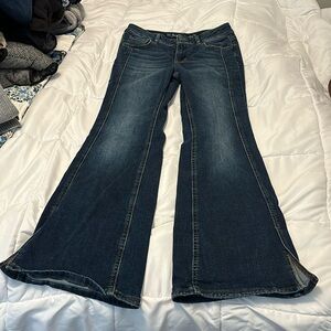 Maurice’s high rise bell bottom jeans size 8 regular